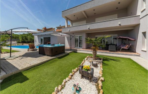Stunning Home In Kastel Stafilic